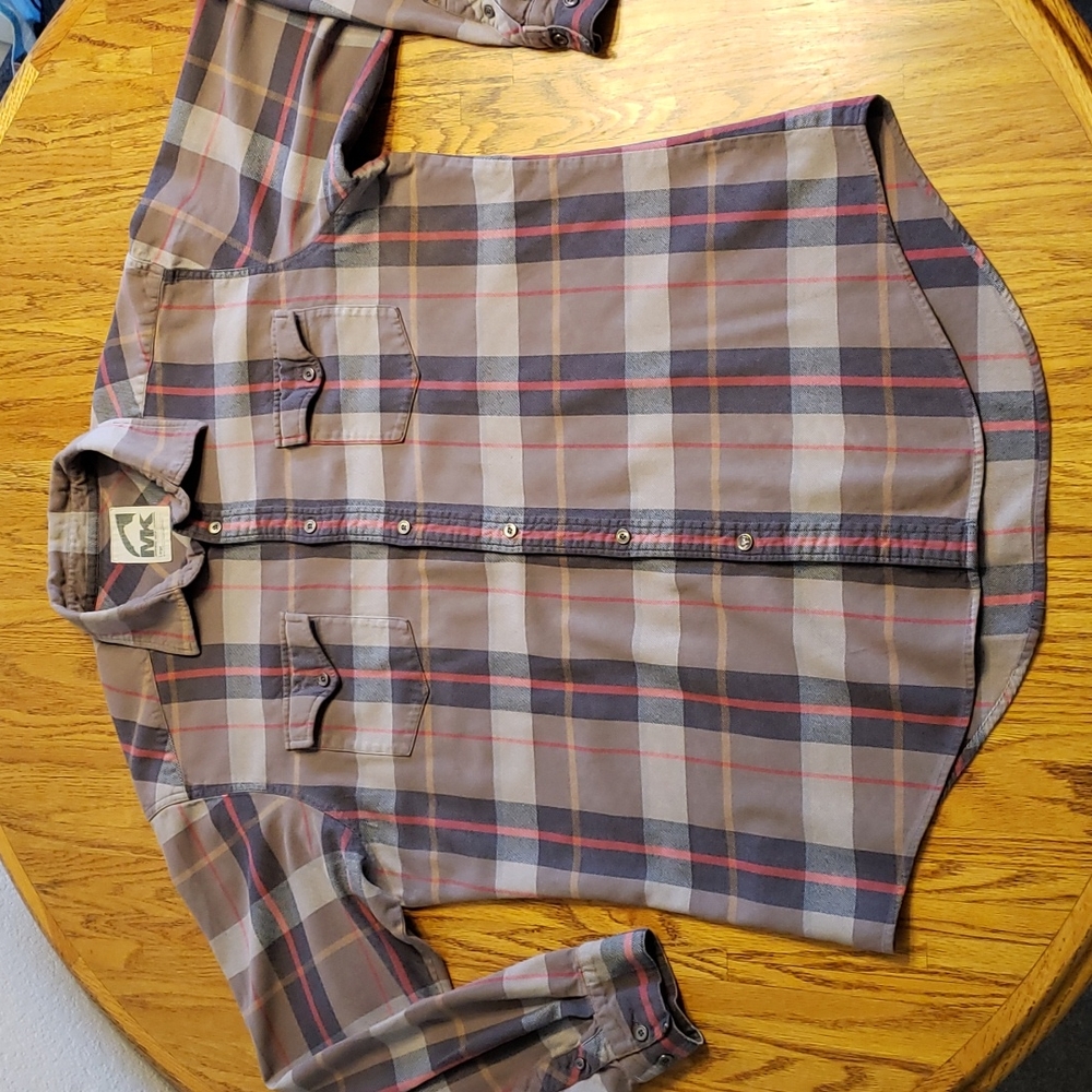 Mountain Khakis Plaid flannel button down shirt